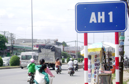 Biển b&aacute;o AH1, AH13, AH17 c&oacute; nghĩa l&agrave; g&igrave;? tuyến đường n&agrave;o?
