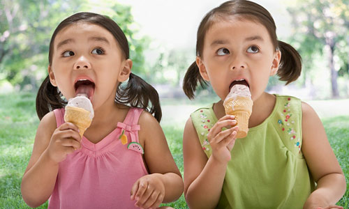 M&aacute;y l&agrave;m kem tươi trung quốc gi&aacute; rẻ