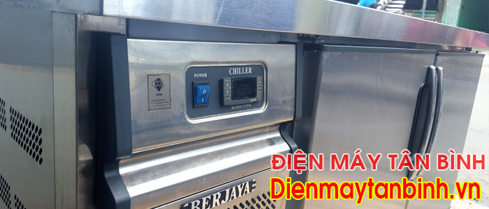 Tủ m&aacute;t inox nằm ngang Berjaya