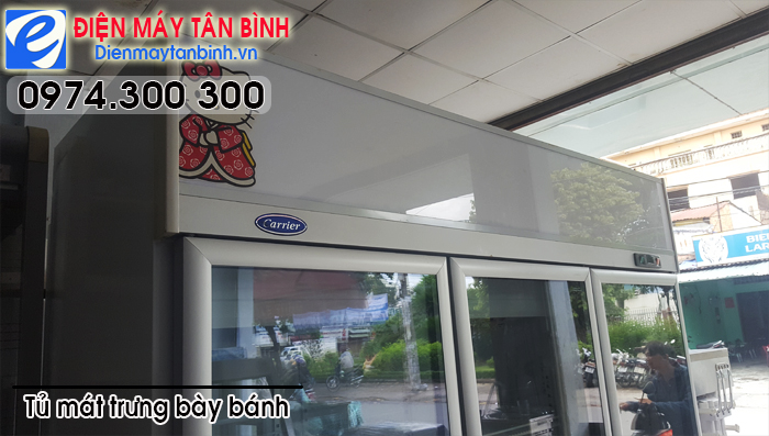 Tủ m&aacute;t 3 cửa carrier