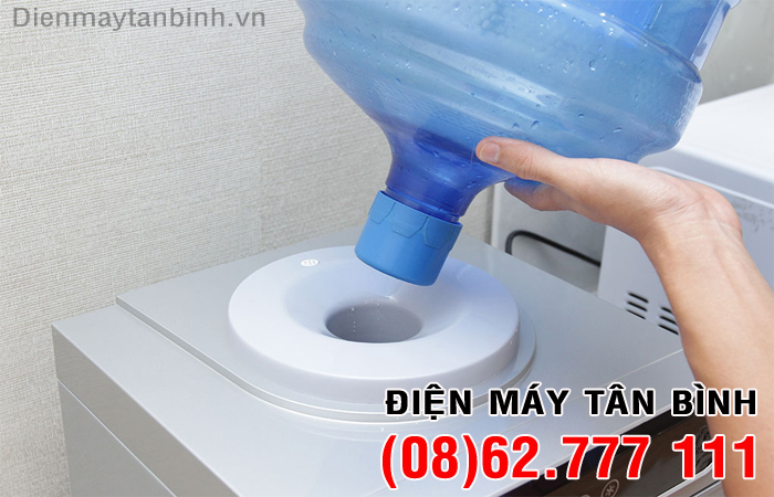 M&aacute;y nước uống up b&igrave;nh