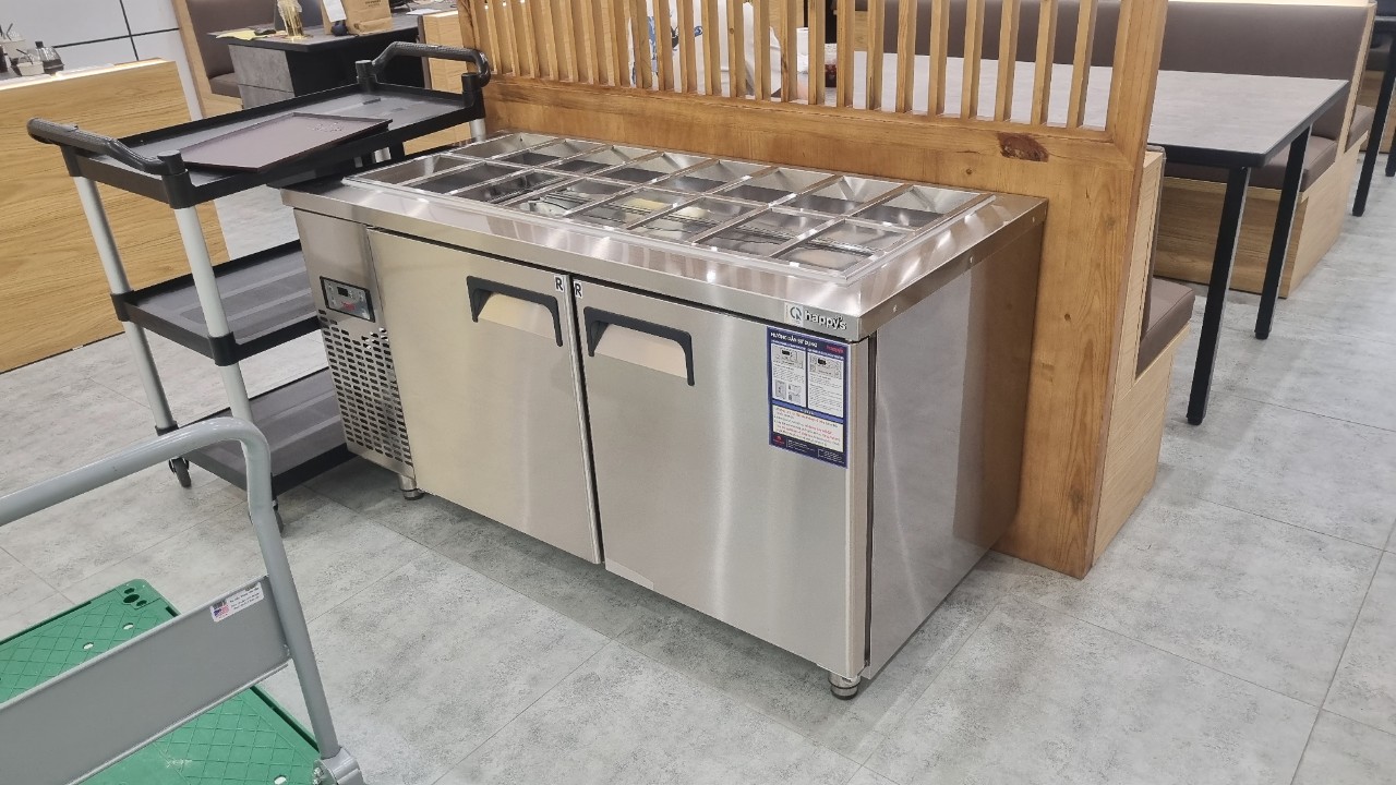 tủ mát bán chè trà sữa thức ăn tự chọn